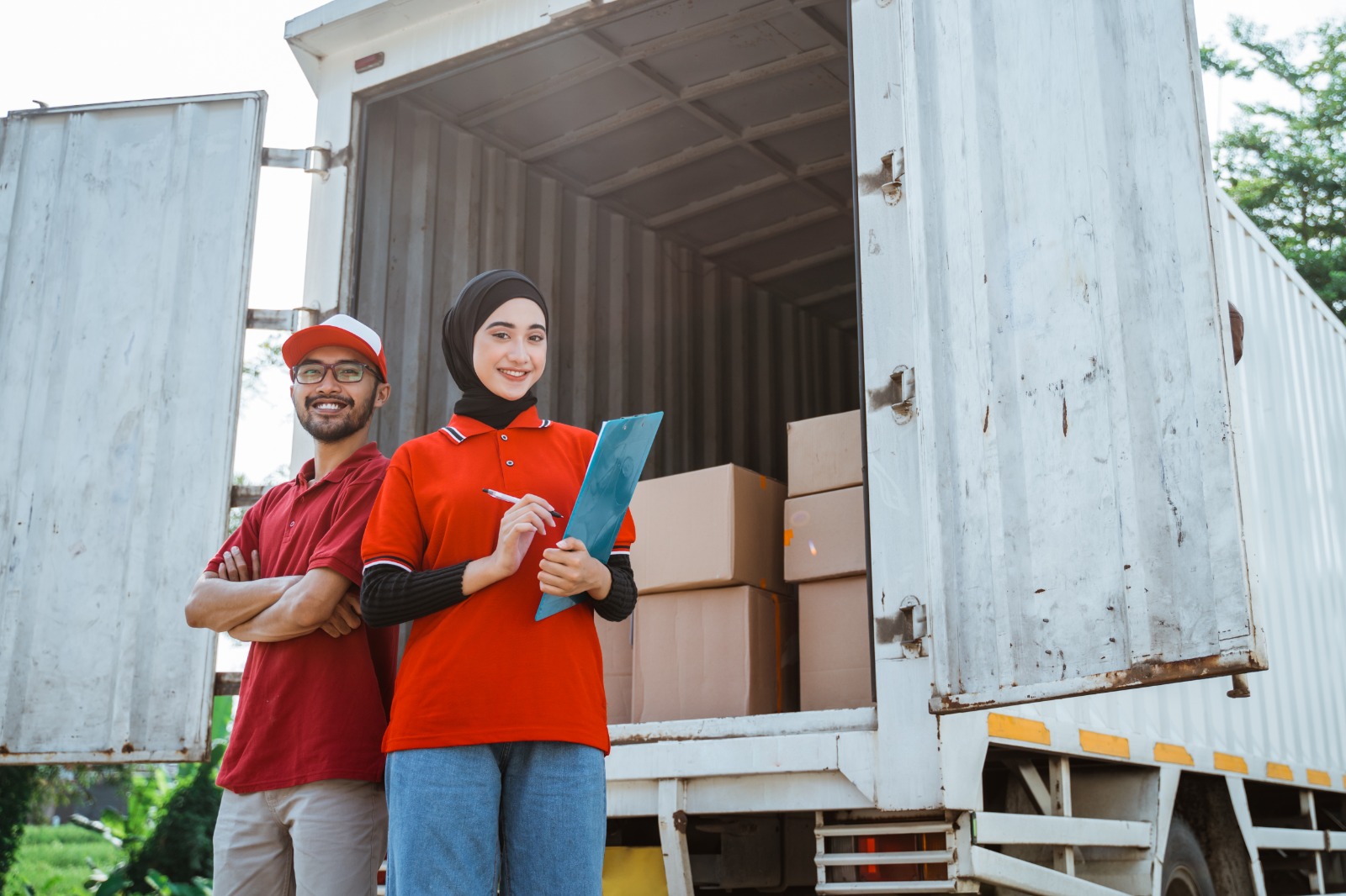 EVENT LOGISTIC SPECIALIST (SPESIALIS LOGISTIK ACARA)