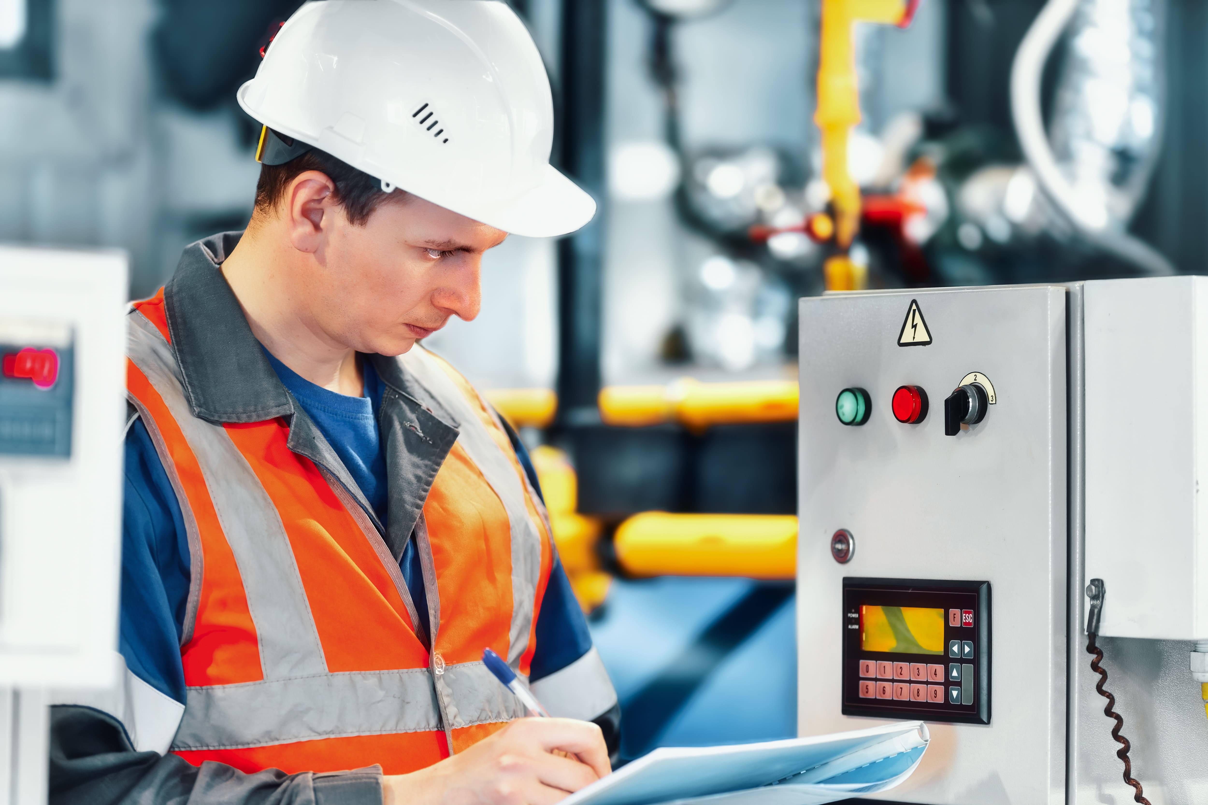 Pelaksana Audit Energi Sistem Kelistrikan