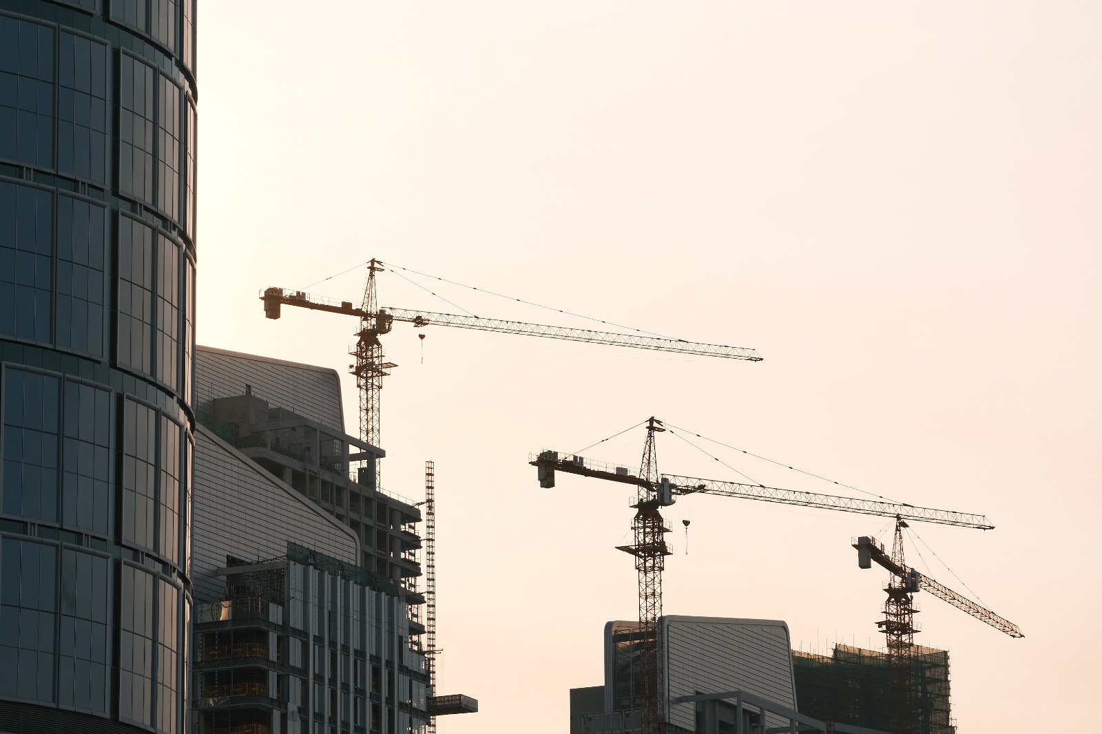 Operator Crane Putar Tetap